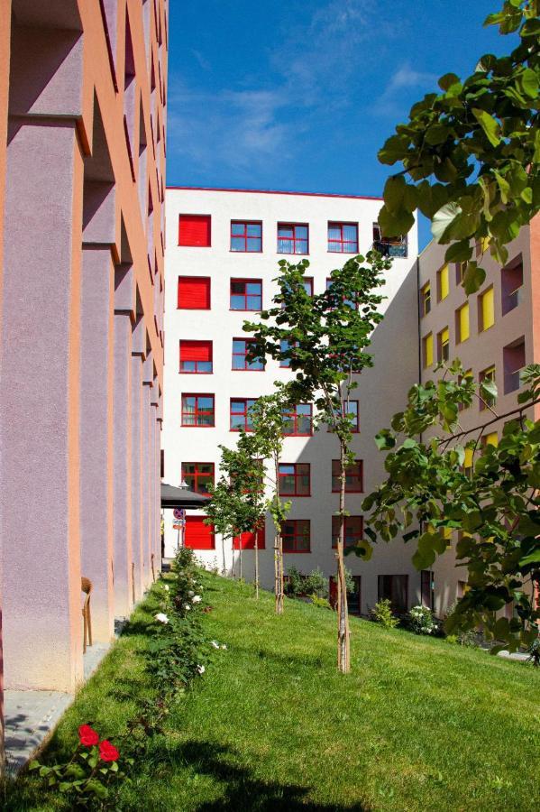 Comfy Studio At 'Mangalem21 Complex' Parking-Wifi-Ac-View Τίρανα Εξωτερικό φωτογραφία